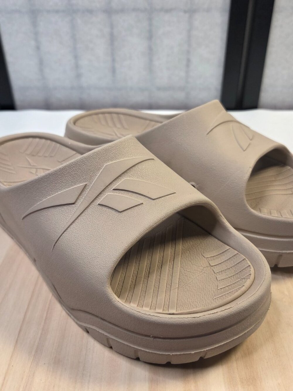 Reebok Sporty Tan Platform Slides Sandals Women US 10 - Picture 2 of 13